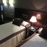 Hotel De 3*