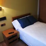 Hotel De 3*