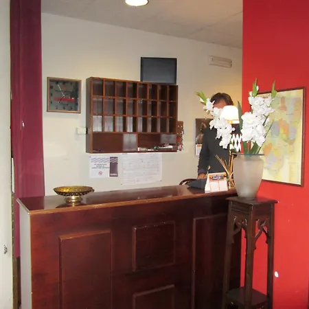 德乌特里拉斯别墅酒店