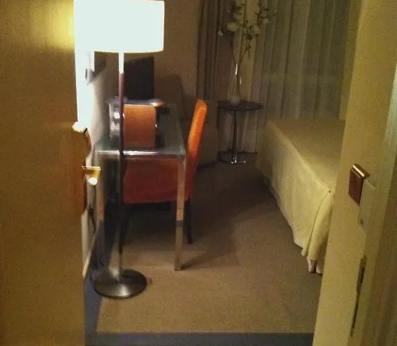 德乌特里拉斯别墅酒店 酒店 Utrillas