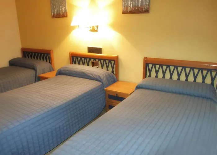 德乌特里拉斯别墅酒店 3*