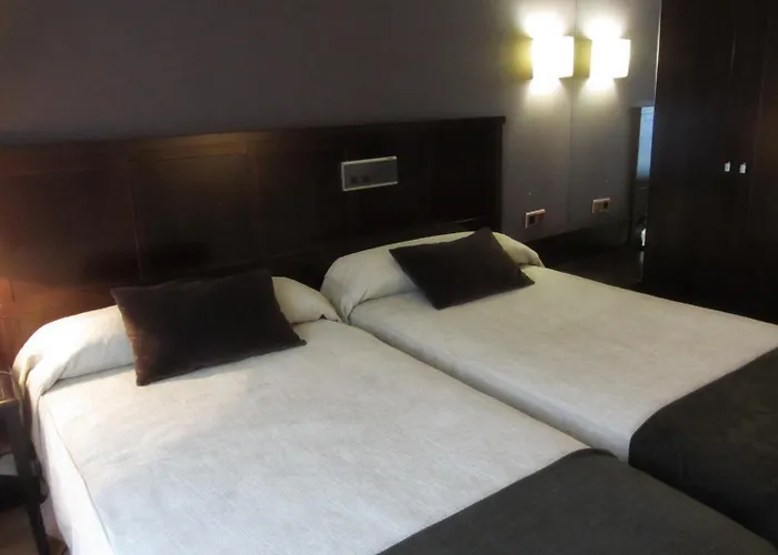 德乌特里拉斯别墅酒店 Utrillas